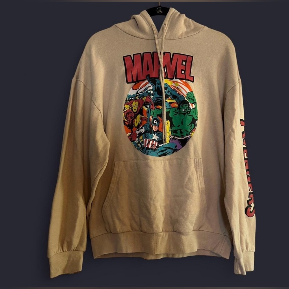 Kids XL Marvel Tan Hoodie with Avengers Print, EUC.